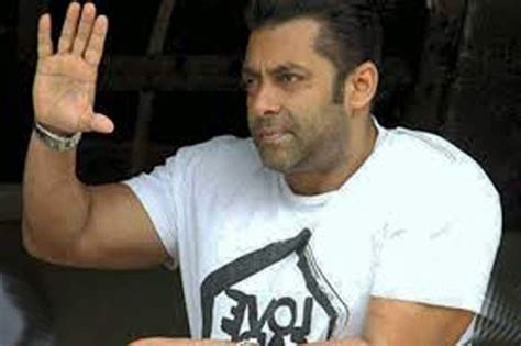 letest facts and update: Salman Khan hit-and-run case: Actor arrives in ...