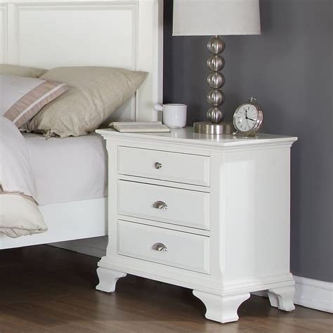 Roundhill Furniture Laveno 012 White Wood 3-Drawer Night Stand | Nightstand decor, Bedroom ...