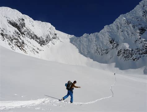 Avalanche Mountain | PerpetualSki