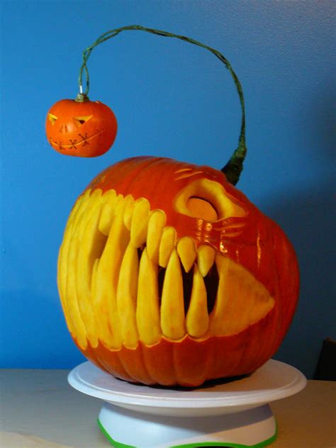 Geek Art Gallery: Quick Pic: Angeler Pumpkin