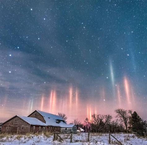 Brent Mckean on Instagram: “"Light pillars" A light pillar is an atmospheric optical phenomenon ...