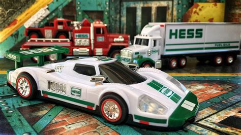 First-Look Review: 2020 Hess Toy Truck Mini Collection | The Toy Insider