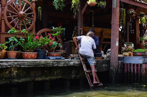 Klong Tour Thonburi: Explore Bangkok's hidden canals by Longtail Boat ...