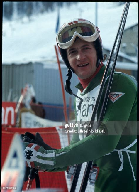 Ski World Cup 1975/76, Val d'Isère 1976: Franz Klammer News Photo ...