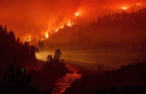 California Wildfires: Blaze near Redding grows to 24,000 acres