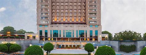 5 Star Hotels in South Delhi Near Airport Terminal 1 & 3 | Jaypee Vasant