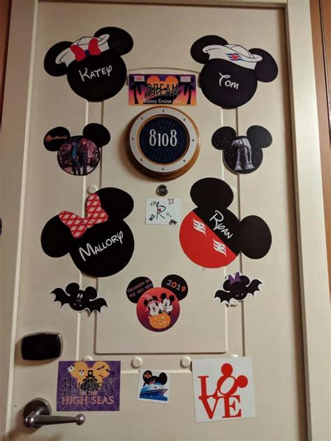 Awesome Disney Cruise Door Magnets | Tips & Ideas for Your Vacation - Trekaroo Family Travel Blog