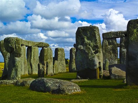 Stonehenge -- United Kingdom | Travel photos, Travel, Natural landmarks