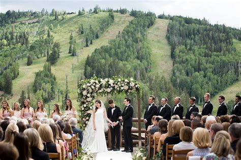 7 Mountain Wedding Venues in Utah With Unbelievable Views