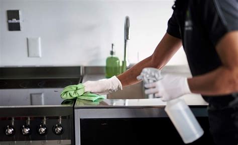 How To Clean The Kitchen Flawlessly - #1 Maid Service & House Cleaning