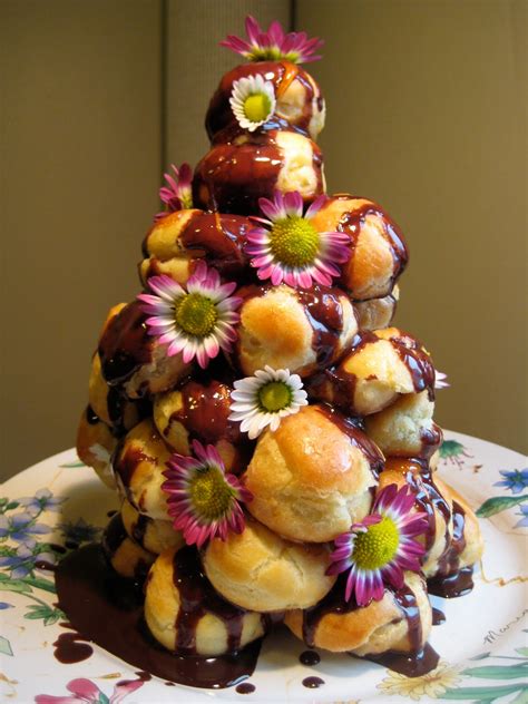 The Cupcake Life: Celebratory Cream Puff Tower
