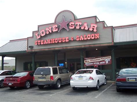 "Lone Star Steakhouse and Saloon". I remember the peanut shells all over the floor | Saloon ...