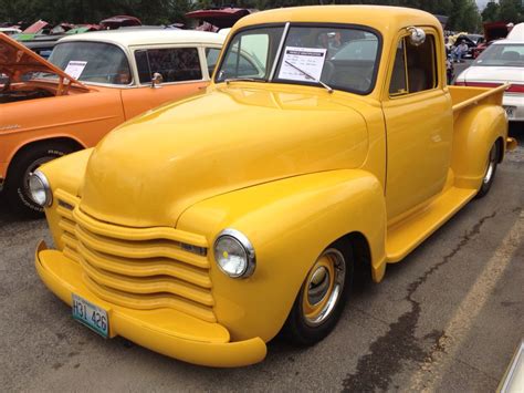 '52 Chevy pickup truck | Vintage pickup trucks, Pickup trucks, Chevy pickup trucks