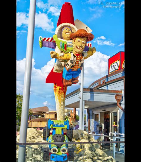 Woody & Buzz 'Flying' at the LEGO Store - Disney Springs -… | Flickr