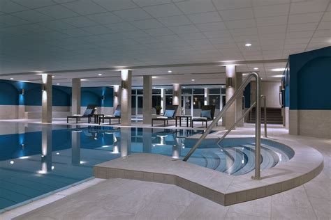 Van Der Valk Hotel Gilze-tilburg Pool: Pictures & Reviews - Tripadvisor