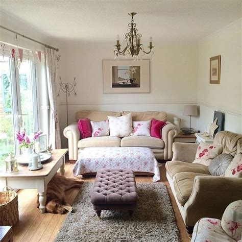 40+ Cozy Small Living Room Ideas for English Cottage - The Urban Interior | Cozy living room ...