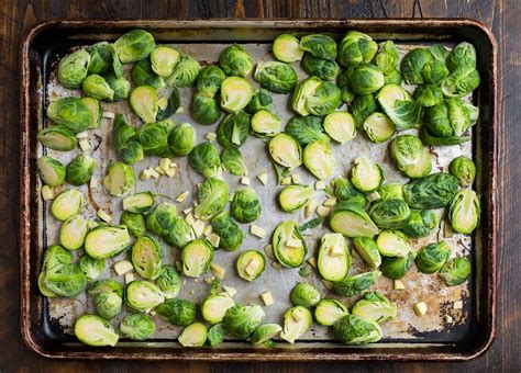 Roasted Brussels Sprouts with Garlic – WellPlated.com