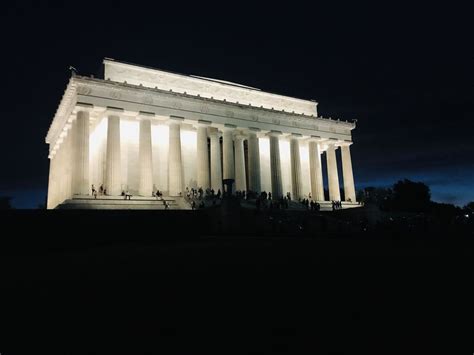 Lincoln Memorial at night | Smithsonian Photo Contest | Smithsonian ...