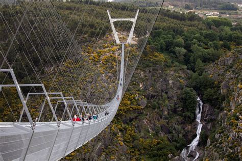 Fotos: Portugal inaugura el puente colgante más largo del mundo | leonoticias