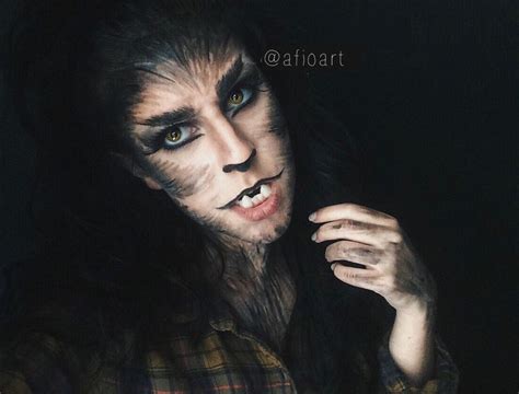 Shewolf/ werewolf makeup look Halloween costume | Halloween makeup, Werewolf makeup, Makeup looks