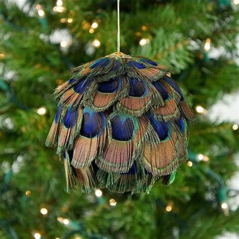 Peacock Wreath, Peacock Crafts, Feather Crafts, Peacock Feathers ...