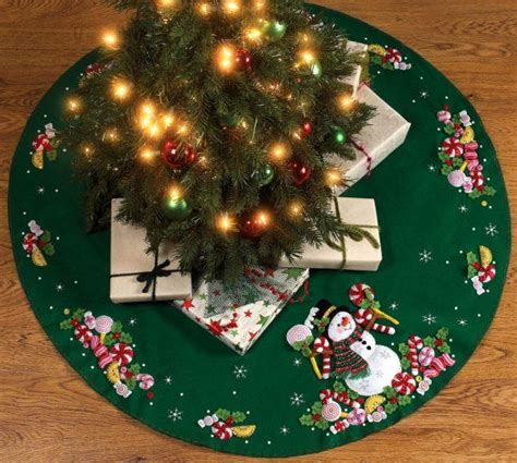 Christmas tree skirts for complete decor