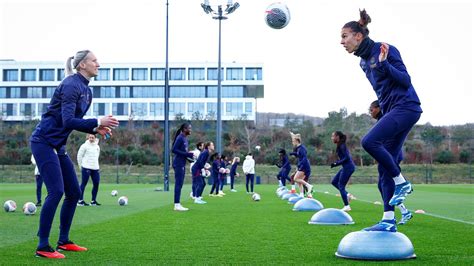 The women's team's return to the PSG Campus in pictures | Paris Saint ...