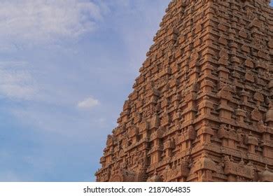 Marvelous Architecture Tanjore Brihadeeswarar Temple Stock Photo 2187064835 | Shutterstock