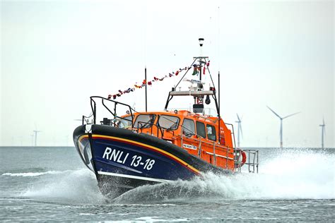 Llandudno’s new Shannon class lifeboat arrives | RNLI