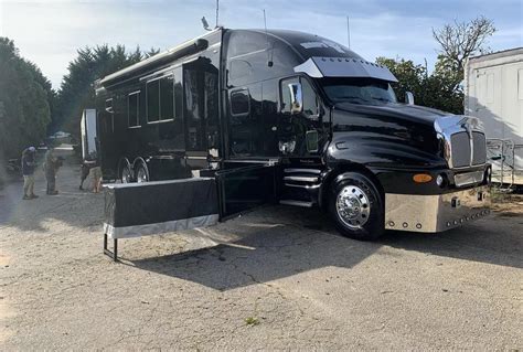 KENWORTH T2000 Custom Toterhome for Sale in Erwin, NC | RacingJunk