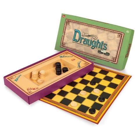 Classic Draughts Game - Yuppie Gadgets