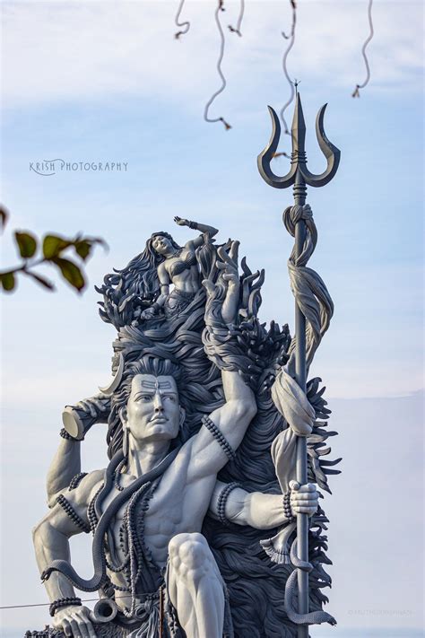 Aazhimala Siva Temple | azhimala beach | lord shiva | sivan in 2021 | Shiva statue, Lord shiva ...