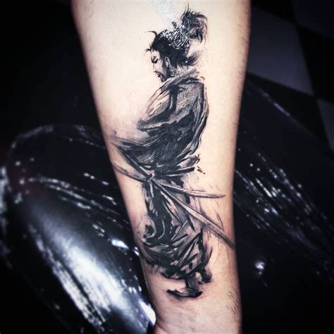 Samurai-Tattoo_-9.jpg (1080×1080) | Samurais tatuagem, Tatuagem, Tatuagem masculina samurai