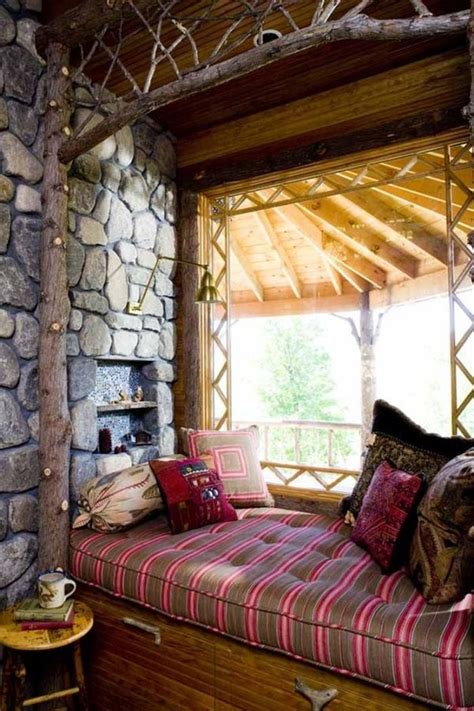 Reading nook photo on Sunsurfer