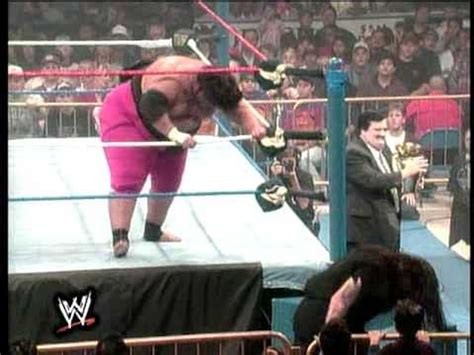 Video: The Undertaker vs Yokozuna in a casket match