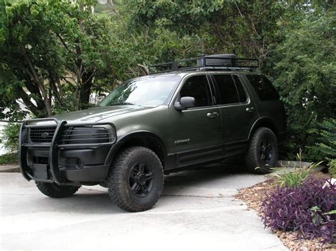 2006 Ford Explorere, lifted I really like this vehicle! Looks nice after some work! | Ford ...