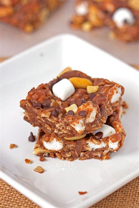 No Bake Rocky Road Squares recipe | Chefthisup