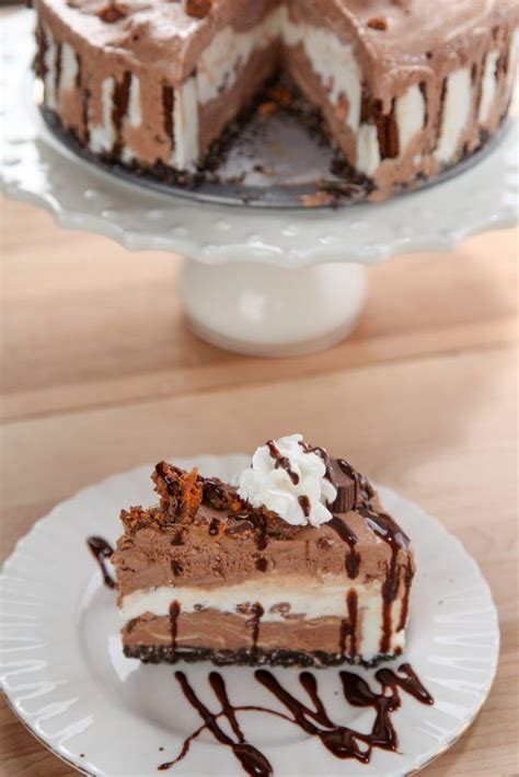 Reese's Butterfinger Crunch Ice Cream Cake | Butterfinger crunch ...