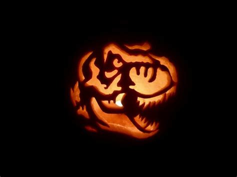 Jurassic Park T-Rex pumpkin carving