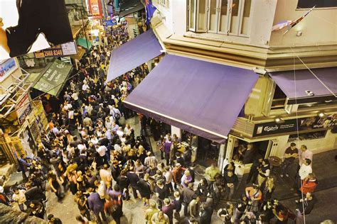 Guide to Best Bars in Hong Kong's Lan Kwai Fong