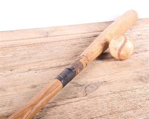 Vintage Wooden Baseball Bat / Baseball Decor / Louisville Slugger ...