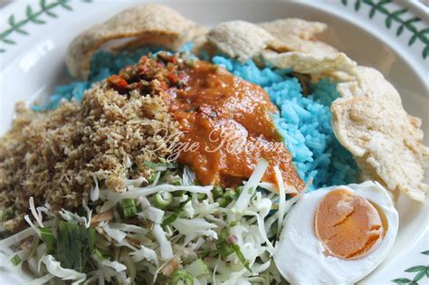 Nasi Kerabu Kelantan - Azie Kitchen