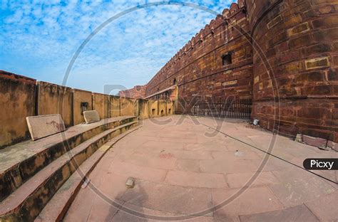 Image of Agra Fort-SO369400-Picxy