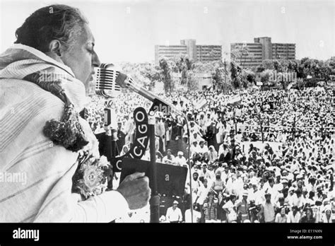 Prime Minister INDIRA GANDHI giving a speech Stock Photo, Royalty Free Image: 69495293 - Alamy