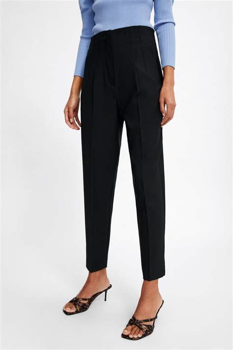 Zara High-Waisted Pants | High waisted pants, High waisted trousers, Pants for women