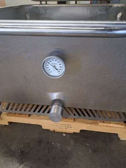 Stainless Steel Commercial Parts Steam Cleaner - Sierra Auction ...