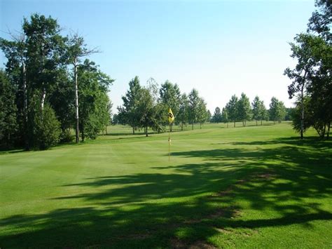 Birch Hills Municipal Campground and Golf Course | Tourism Saskatchewan