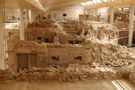 Akrotiri - History and Facts | History Hit