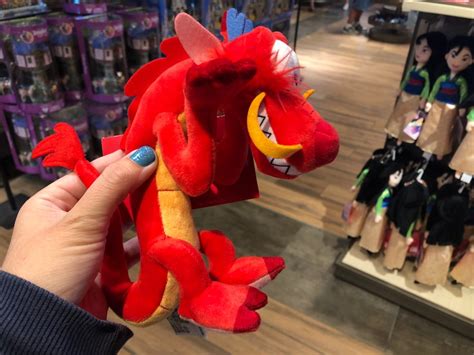 PHOTOS: New "Mulan" Shoulder Mushu Plush is Travel-Sized for Your Convenience at Walt Disney ...