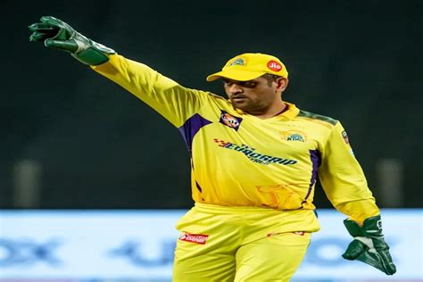 M.S Dhoni to remain Chennai Super Kings captain for IPL 2023: Report